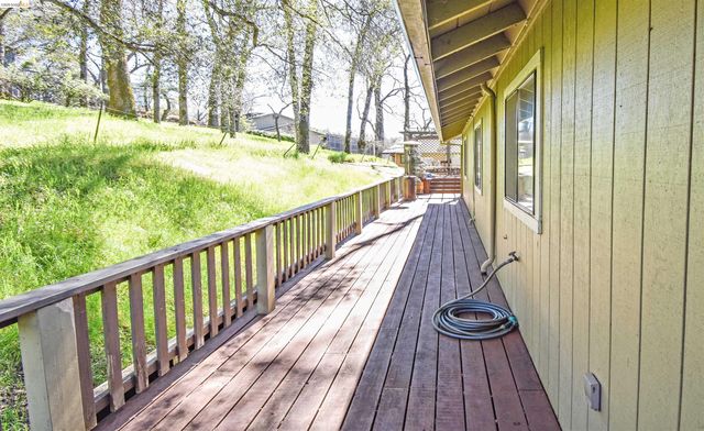 15170 Potato Ranch Rd, Sonora, CA 95370