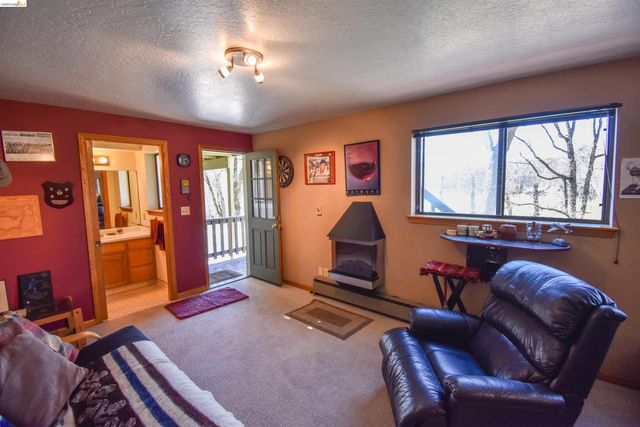 15170 Potato Ranch Rd, Sonora, CA 95370