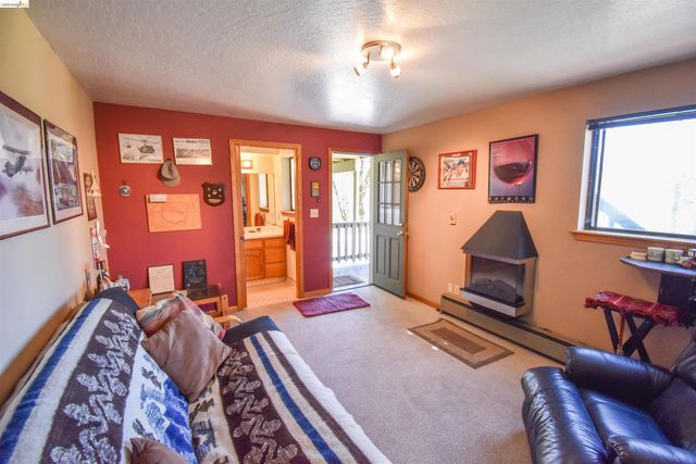 15170 Potato Ranch Rd, Sonora, CA 95370