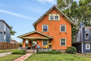 5420 Tracy Avenue, Kansas City, MO 64110