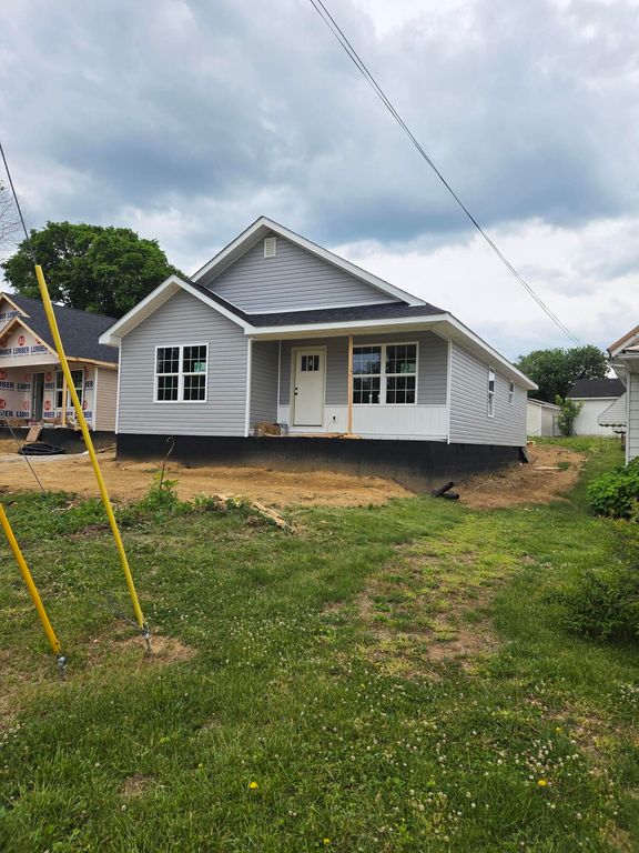 40 Riverview Road, Irvine, KY 40336