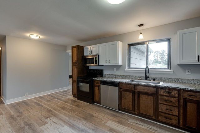 715 Mary Agnes Drive, Rossville, GA 30741