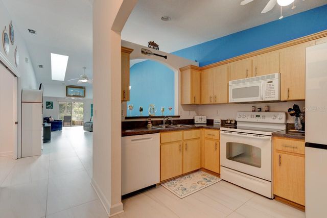 2246 HAWKS COVE CIRCLE, New Smyrna Beach, FL 32168