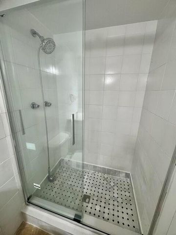 2400 NE 33rd Avenue 208, Fort Lauderdale, FL 33305