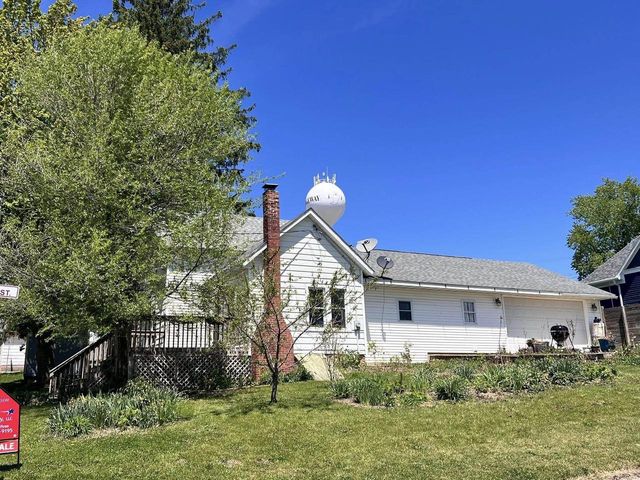 107 Richards Street, Ridgeway, WI 53582