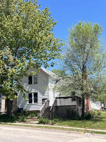 107 Richards Street, Ridgeway, WI 53582