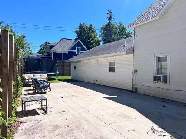 107 Richards Street, Ridgeway, WI 53582