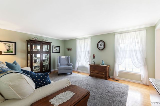 8244 Daisy Field Path, Clay, NY 13041