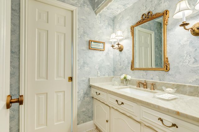 18 Adler Circle, Galveston, TX 77551