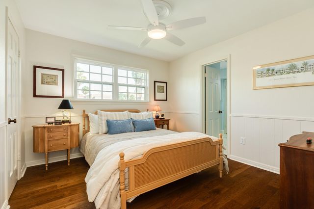 18 Adler Circle, Galveston, TX 77551
