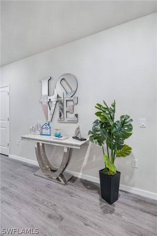 2620 NE 5 AVE, Cape Coral, FL 33909