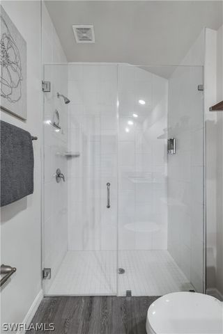 2620 NE 5 AVE, Cape Coral, FL 33909