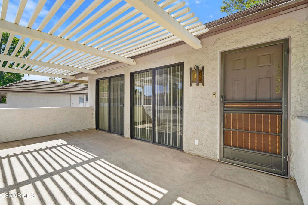 1298 Landsburn Circle, Westlake Village, CA 91361