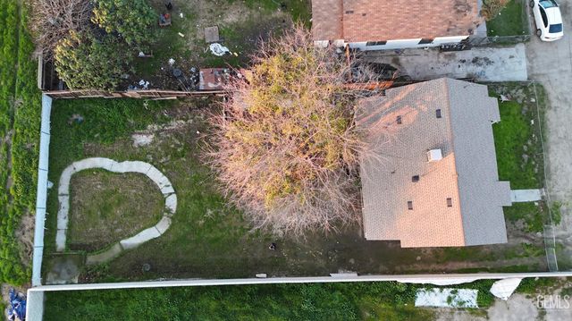 8867 Hudson Place, Bakersfield, CA 93307