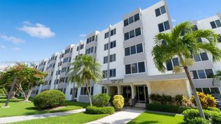 250 180th Drive 158, Sunny Isles Beach, FL 33160