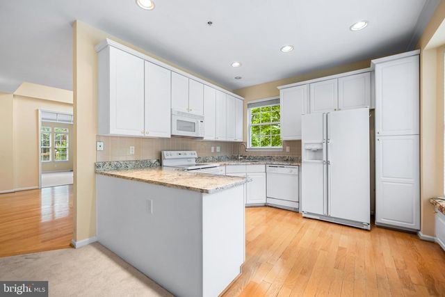 530 LIMERICK CIR, Lutherville Timonium, MD 21093