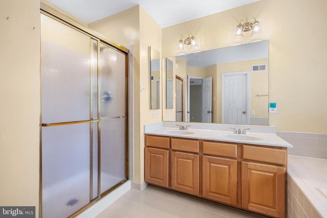 530 LIMERICK CIR, Lutherville Timonium, MD 21093