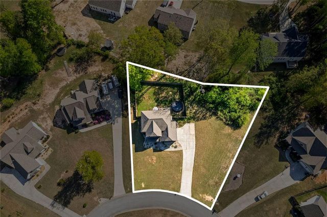 308 Stonegate Court, Dallas, GA 30157