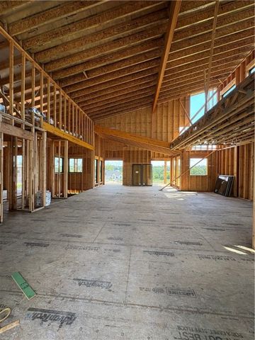 2604 NE Waterfall Avenue, Bentonville, AR 72713