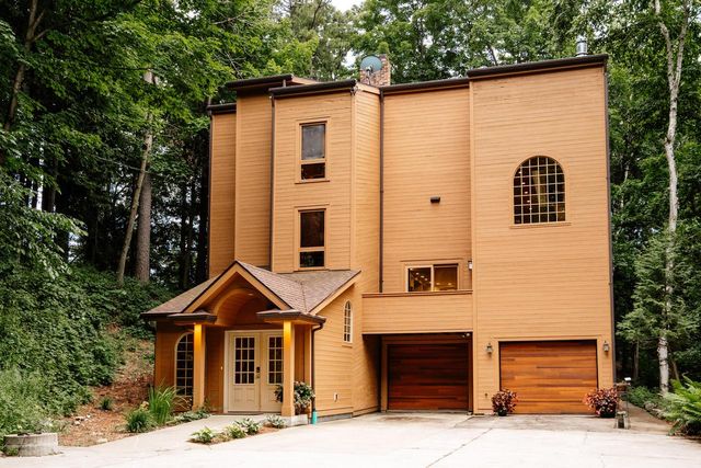 310 N Turtle Bay ROAD, Elkhart Lake, WI 53020