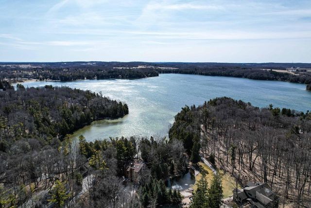 310 N Turtle Bay ROAD, Elkhart Lake, WI 53020
