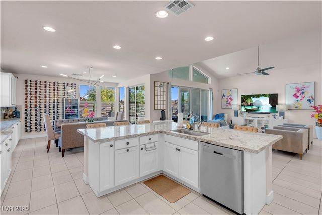 8400 Footpath Street, Las Vegas, NV 89166