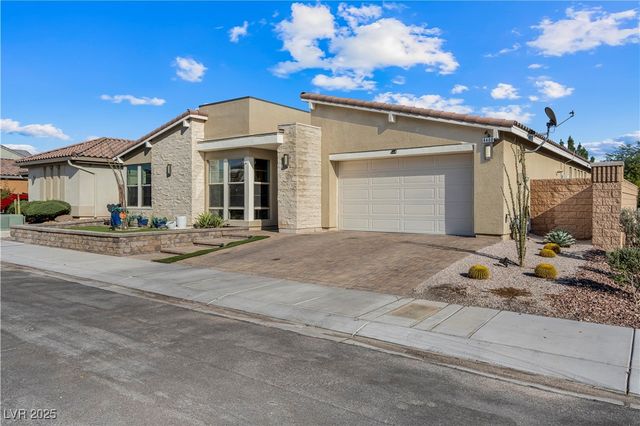 8400 Footpath Street, Las Vegas, NV 89166