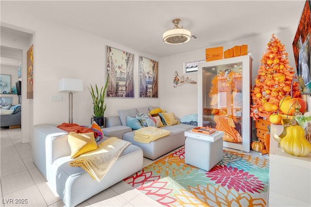 8400 Footpath Street, Las Vegas, NV 89166