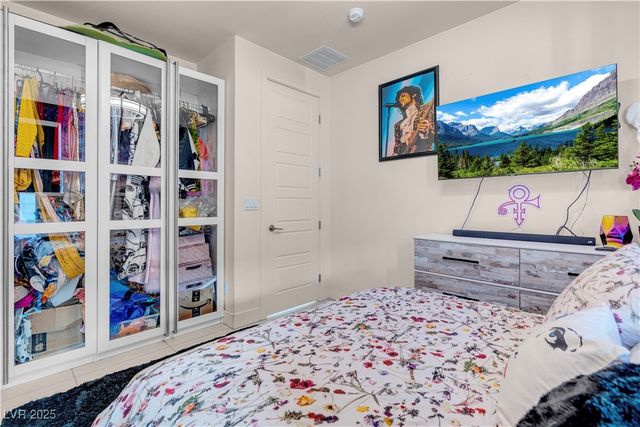 8400 Footpath Street, Las Vegas, NV 89166