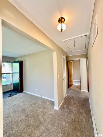151 ALLISON Street, East Peoria, IL 61611