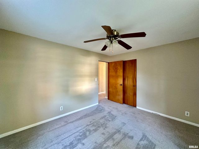 151 ALLISON Street, East Peoria, IL 61611