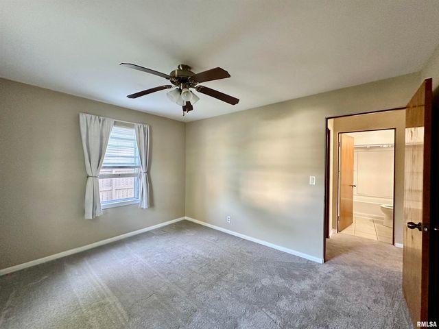 151 ALLISON Street, East Peoria, IL 61611