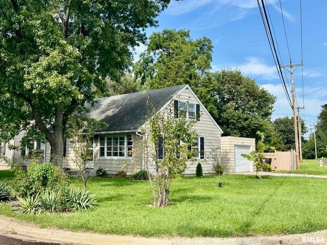 151 ALLISON Street, East Peoria, IL 61611