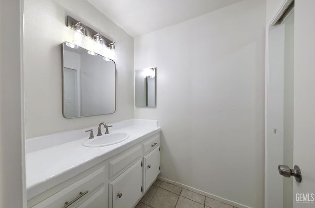 3601 Huachuca Way, Bakersfield, CA 93309