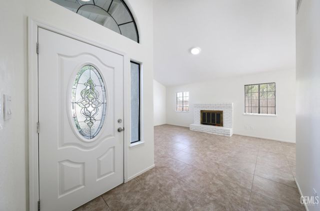 3601 Huachuca Way, Bakersfield, CA 93309