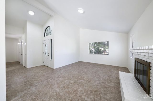 3601 Huachuca Way, Bakersfield, CA 93309