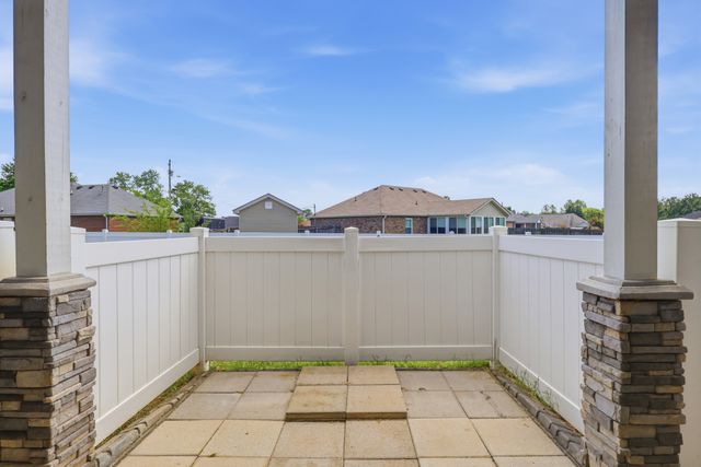 9022 Nevada Ave, Smyrna, TN 37167