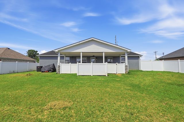 9022 Nevada Ave, Smyrna, TN 37167