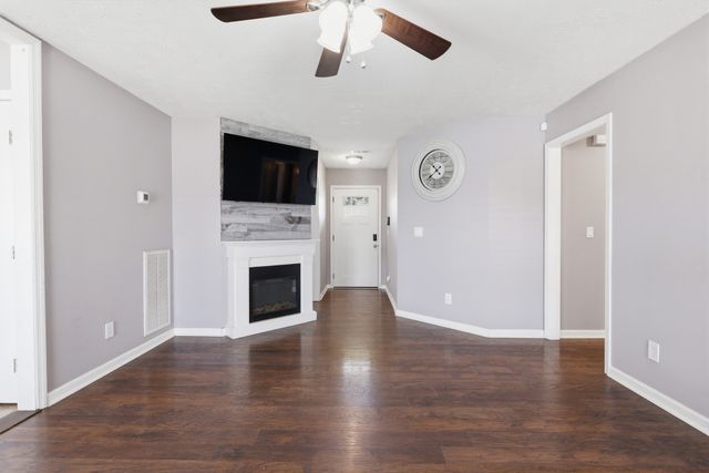 9022 Nevada Ave, Smyrna, TN 37167