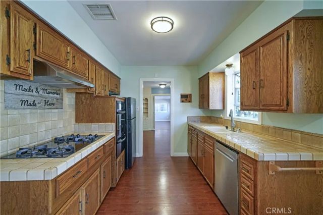 14710 Terryknoll Drive, Whittier, CA 90604
