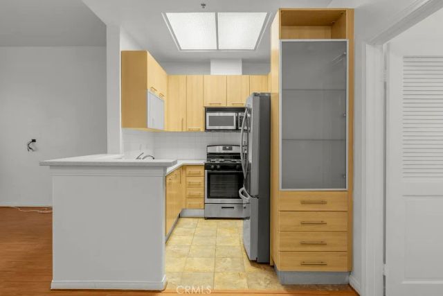 7037 La Tijera Boulevard C102, Los Angeles, CA 90045