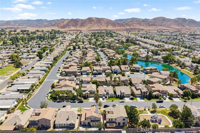 3050 Sand Pine Trail, Hemet, CA 92545