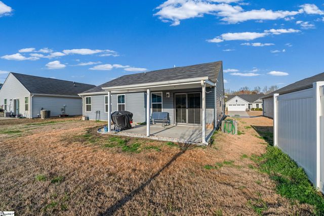 114 Sylvester Street, Fountain Inn, SC 29644