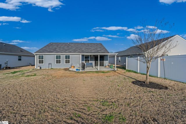 114 Sylvester Street, Fountain Inn, SC 29644