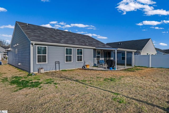 114 Sylvester Street, Fountain Inn, SC 29644