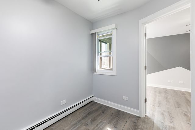 6201 N Kenmore Avenue 204, Chicago, IL 60660