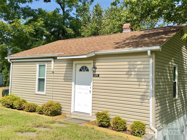 329 Morehead Road, Marion, NC 28752