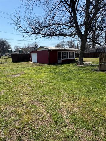 121 Saint Mark, New Madrid, MO 63869