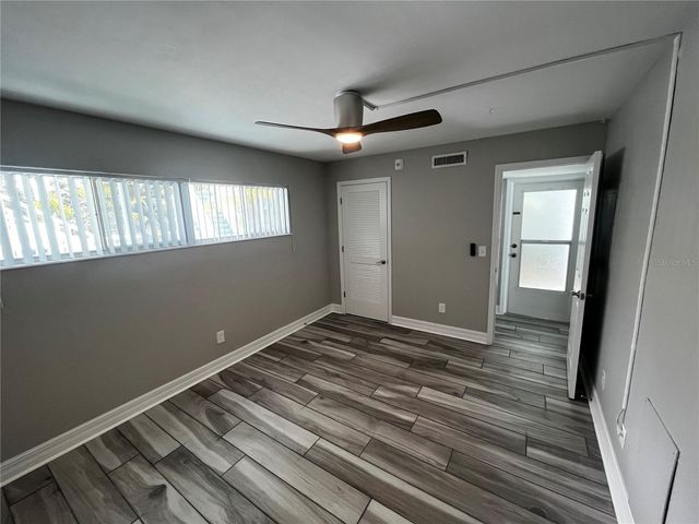 2566 GARY CIRCLE 5, Dunedin, FL 34698