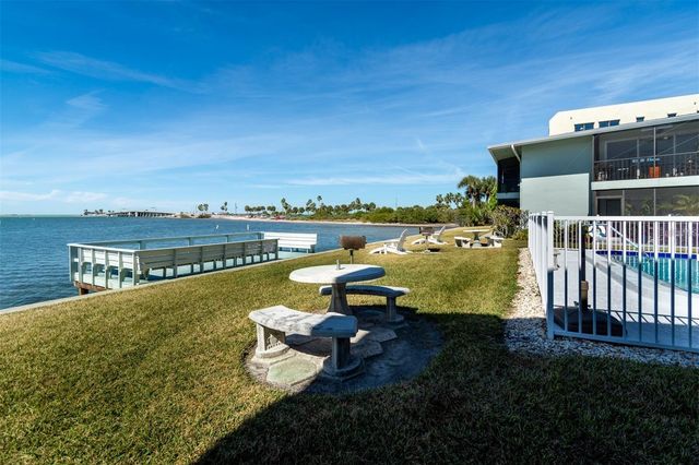 2566 GARY CIRCLE 5, Dunedin, FL 34698